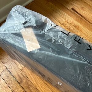 Beis Weekend nib nwt